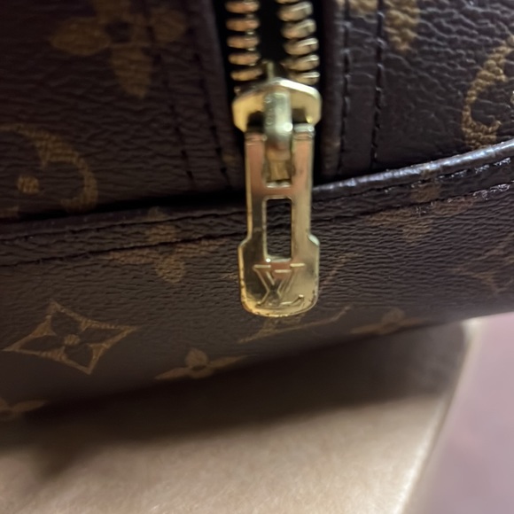 Authentic Louis Vuitton Deauville Satchel - Picture 7 of 8